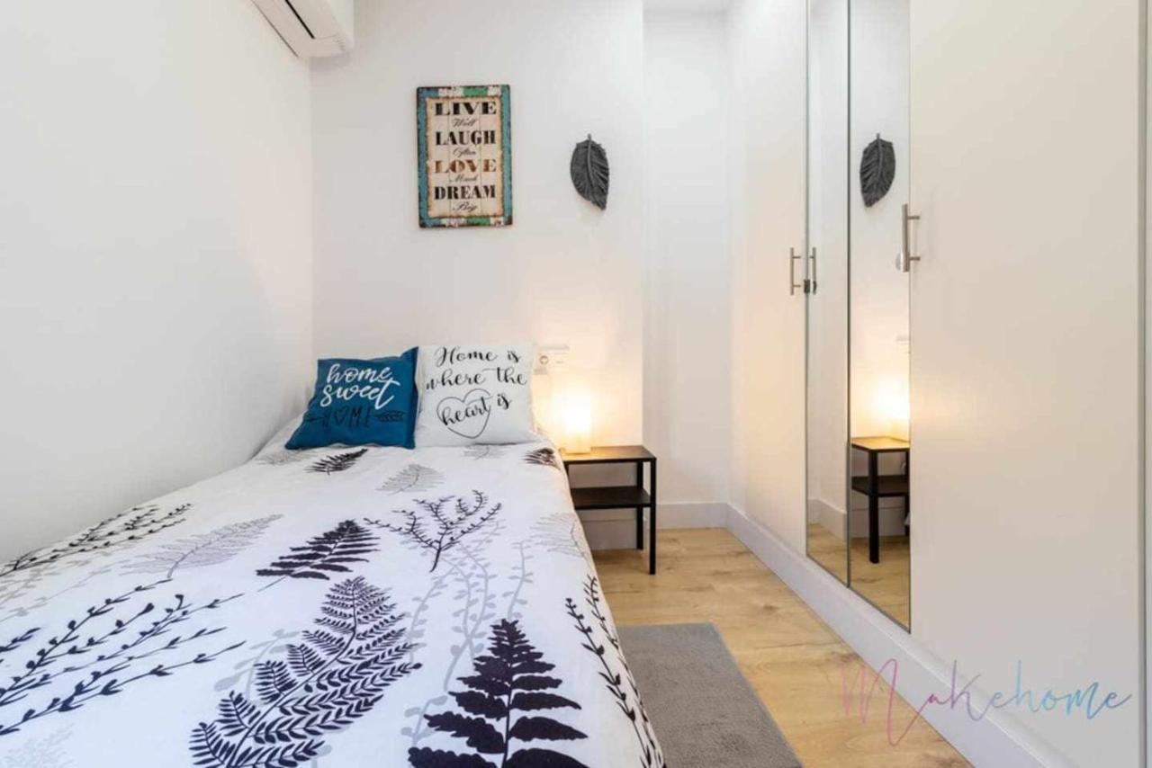 2 Apartamento En Estadio Sevilla 6 Plazas 3 Hab Y Metro Bagian luar foto