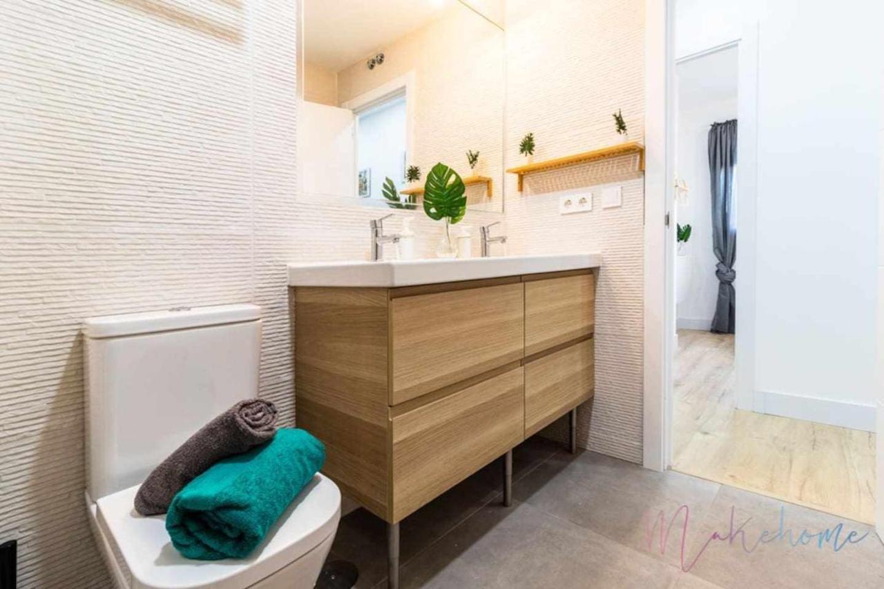 2 Apartamento En Estadio Sevilla 6 Plazas 3 Hab Y Metro Bagian luar foto