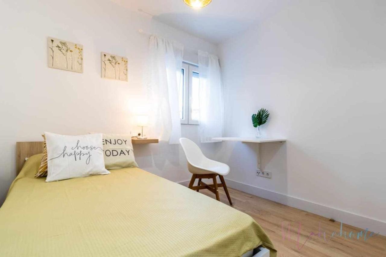 2 Apartamento En Estadio Sevilla 6 Plazas 3 Hab Y Metro Bagian luar foto