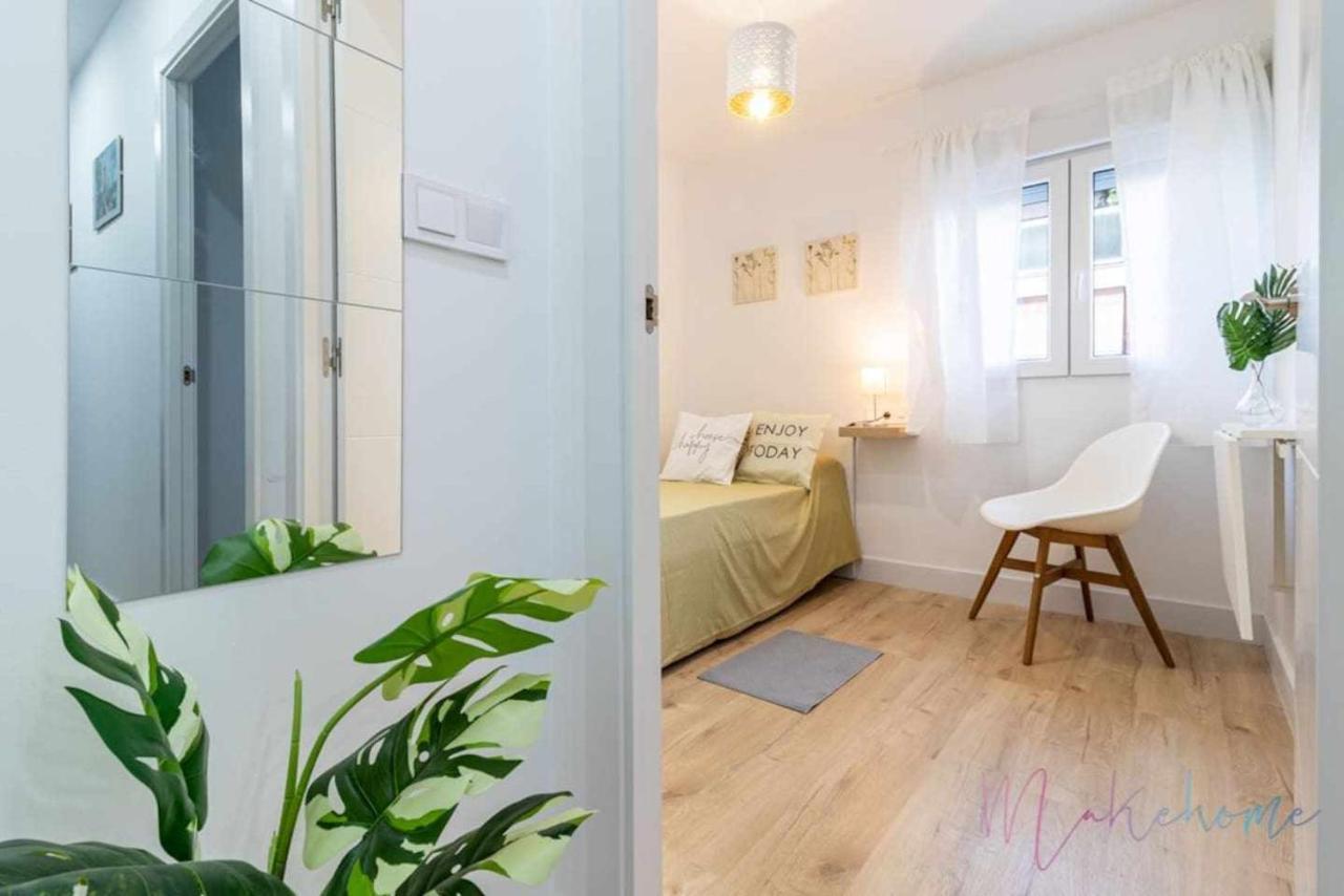 2 Apartamento En Estadio Sevilla 6 Plazas 3 Hab Y Metro Bagian luar foto