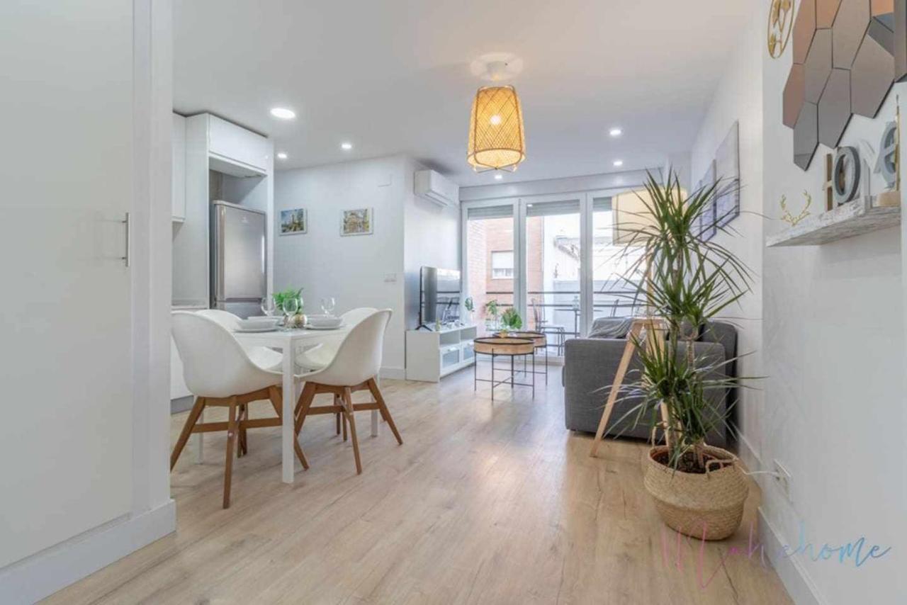 2 Apartamento En Estadio Sevilla 6 Plazas 3 Hab Y Metro Bagian luar foto
