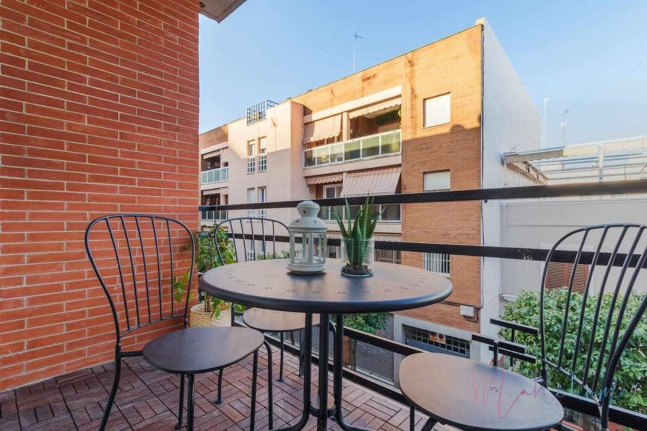2 Apartamento En Estadio Sevilla 6 Plazas 3 Hab Y Metro Bagian luar foto