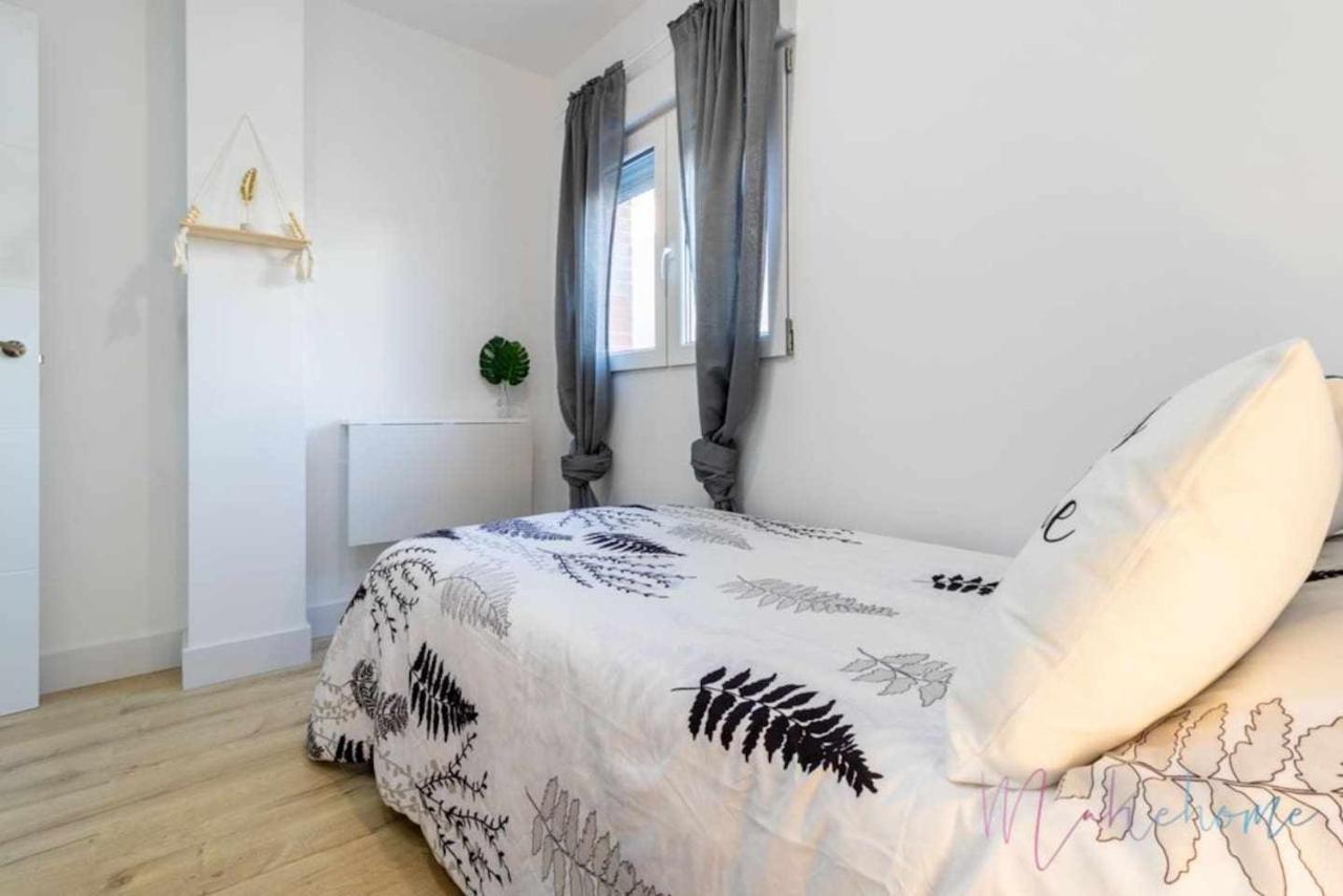 2 Apartamento En Estadio Sevilla 6 Plazas 3 Hab Y Metro Bagian luar foto
